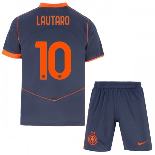 Virallinen Fanipaita + Shortsit Inter Milan Lautaro Martinez 10 Kolmas Pelipaita 2025-26 - Lasten Virallinen Fanipaita + Shortsit Inter Milan Lautaro Martinez 10 Kolmas Pelipaita 2025-26 - Lasten